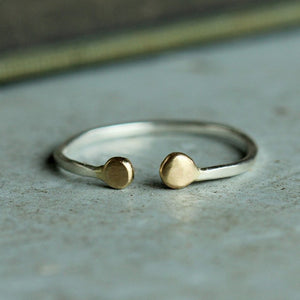 Beta Lyrae Stacking Ring - Hammered Band with Double Droplets at Opening