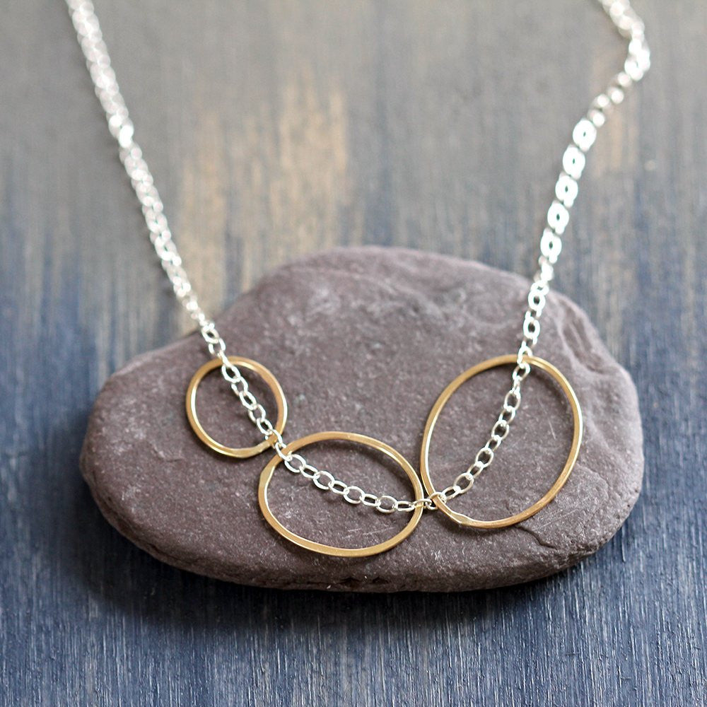 Brooke Necklace - Geometric Choker With Three Graduated Ovals