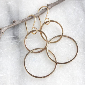 Mima Earrings - Simple Geometric Linked Circle Design