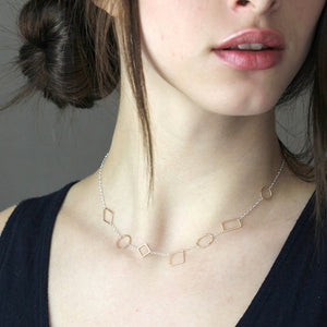 Primer Necklace - Delicate Choker With Multiple Shape Links
