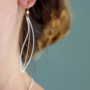 Lilium Earrings