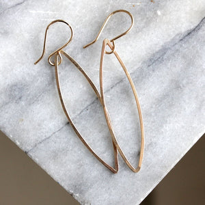 Daisy Petal Earrings - Simple Geometric Pointed Dangle Earrings