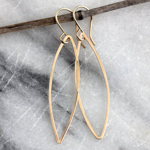 Daisy Petal Earrings - Simple Geometric Pointed Dangle Earrings