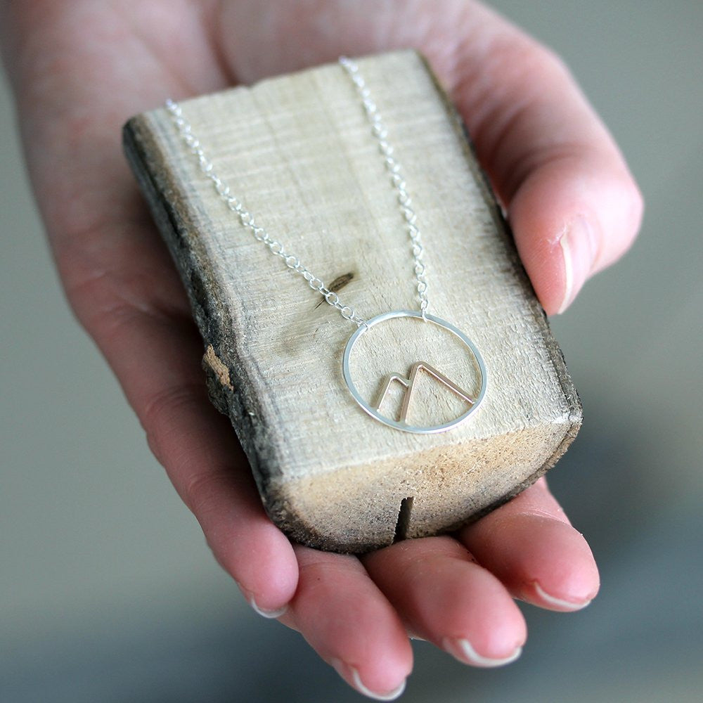 Peaks Necklace - Simple Nature Inspired Mountain Pendant