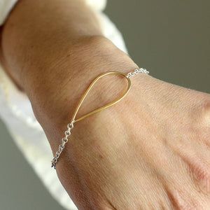 Teardrop Bracelet, Delicate Geometric Chain Bracelet With an Open Teardrop and Handmade Clasp